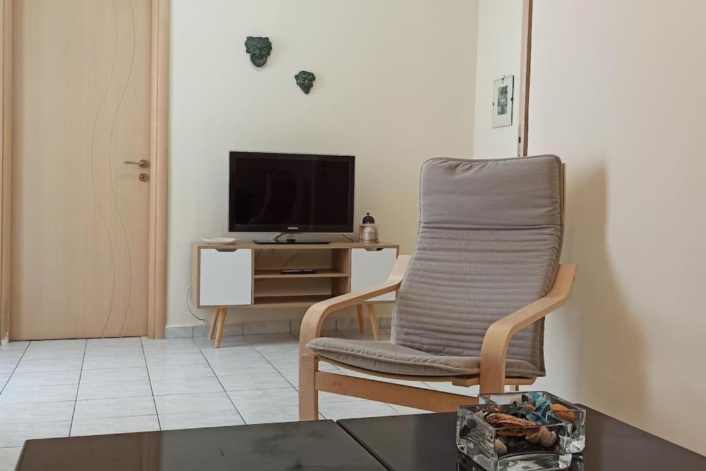 House Apartment *